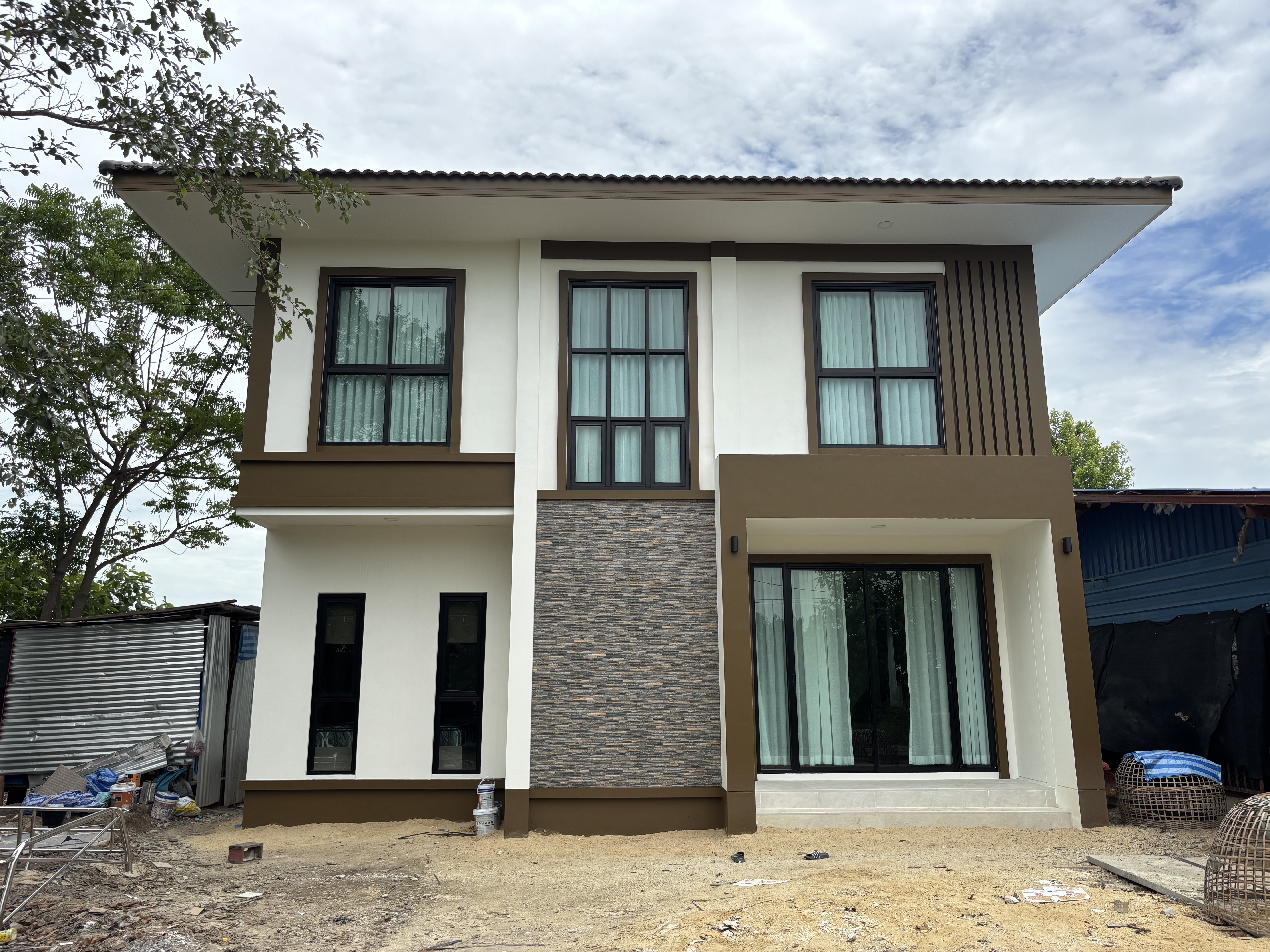 บ้านเชียงรากน้อย